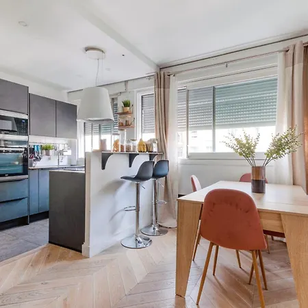 45 M Near Beaugrenelle Апартаменты